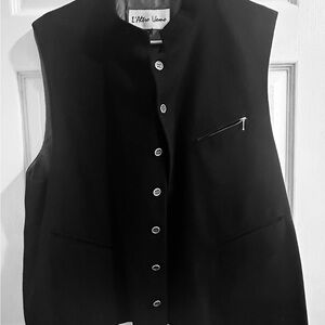 L'Altro Uomo band collar Black Vest with Button Details